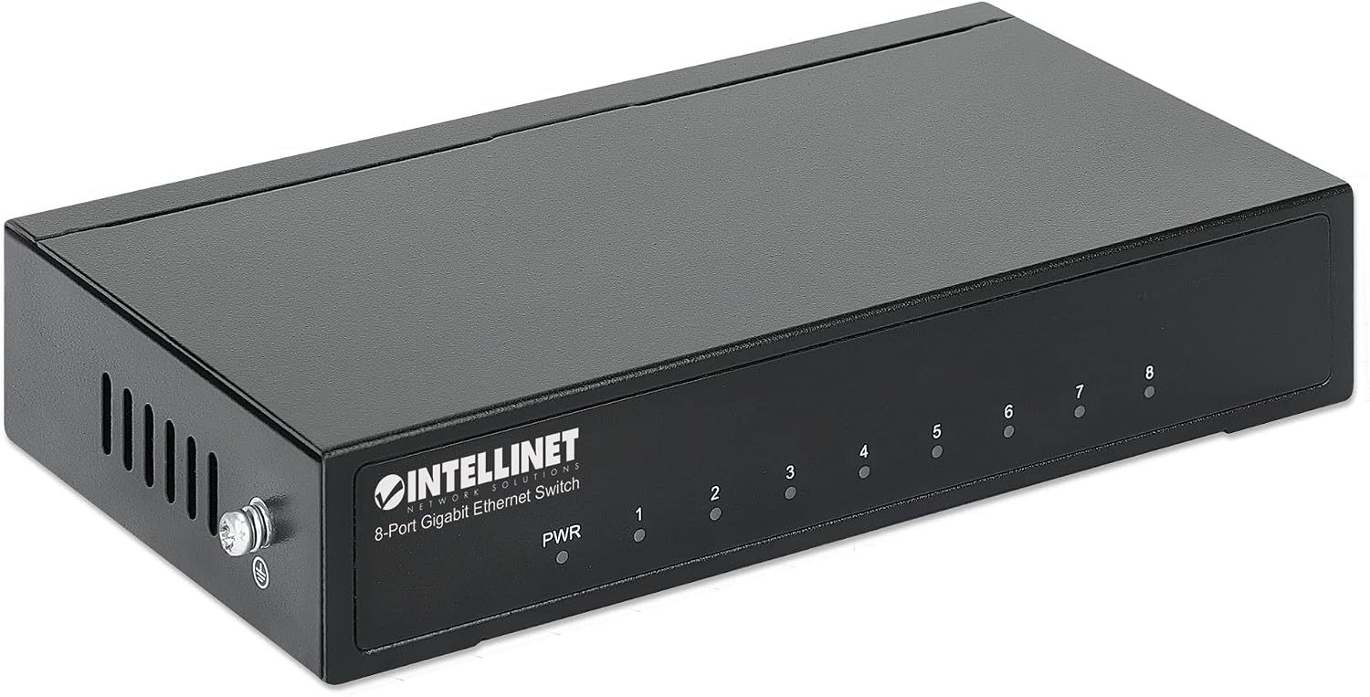 Intellinet 8-Port Switch Black