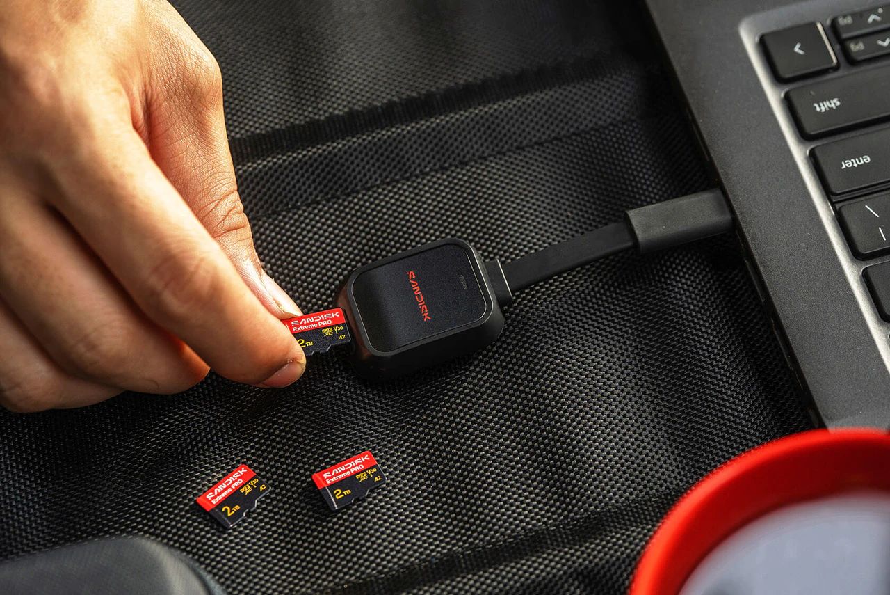 Sandisk 128GB microSDXC Extreme Pro UHS-I V30 A2 adapter nélkül
